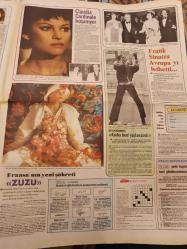 Kelebek Ev Gazetesi  - Ah Nerede vah nerede filmi. Tarık Akan , Gülşen Bubikoğlu. Kamuran Akkor Türk müziği Solisti oluyor. Şükrü Birant , Hülya Sözer , Zeki Müren, Emel Sayın Neşe Karaböcek ,Semiha Yankı. Nilgün Sultan, Sözer Yasmut  Şakir Öner Günhan,  Esengül , Frank Sinatra , Zuzu,Belmondo,Claude Cardinale...