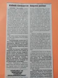 20 Ocak 1988 - Tercüman Gazetesi - Spor Teşkilatı'nın üst kademesinden ilgi çekici bir yorum çıktı - Kabak Cavcav'ın başına patlar - FİFA dün saat 17.00'de gönderdiği teleks yazısı ile federasyonumuzdan bilgi istedi - Gazete tam değil kupürüdür - 36x14cm ebatındadır..