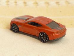 Hot Wheels '18 Copo Camaro SS Diecast Araba