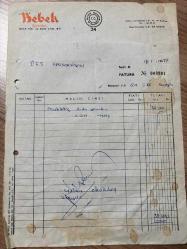 YEMEK FATURASI - 18 OCAK 1987 - BEBEK ŞARKÜTERİ - BEŞİKTAŞ, İSTANBUL - OSMAN FAHİR SEDEN, O.F.S. PRODÜKSİYON - BEYOĞLU, İSTANBUL - ISLAK İMZALI, KAŞELİ - 21 x 29 cm EBATLI ORİJİNAL FATURA - TÜRK SİNEMA - FİLM TARİHİ