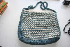 EL ÖRMESİ  ÇANTA    DETAYLAR RESIMLERDE    (ANTİK KOLİ 30