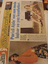 Saklambaç,Türkiye'nin En Çok Satan Kadın Gazetesi  Manşet Sayfası -17 Nisan 1977 - Parisli Ajdanın son moda bahar ve yaz kıyafetleri