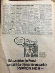 HÜRRİYET GAZETESİ 19 HAZİRAN 1968 YIL :21 SAYI :7235--İTÜ de boykotçular imtihan isteyenlerle  çatıştı ---Yıldırım Servis :Ülkü nün 20 yıldır aradığı  babasını buldu ---İdama mahkum edilen casus Manukyan ın cezası müebbet  hapse  çevrildi ---2 Türk ,Dünyanın en büyük yolcu gemilerinden birini satın aldı ---İnönü :İktidar  eğitim düzenini değişirse  onu ilk tebrik eden biz olacağız dedi ---Başkan Sunay bugün Boro ları kabul edecek --Kısmet ve Boro lar için  şarkılar yazılıp besteleniyor --315 Kız öğrenci olgunlaşma enstitüsünü işgal edince  hocalar karşıdaki muhallebicide toplandı ---Galatasaray Kaloperoviç ile anlaştı ---Molnar : İzmir de beraberlik için  oynayacağız dedi --Kırkpınar da  550 kilo yağ 20 bin adet  mum harcandı ---Zadel ve Siyaski A.Ordu ile anlaştı ---Örnek Şoförler --Hür kanatlar meraklısına  gökyüzünü sevdiriyor ---Duvar delen röntgenci yakalandı --İki İngiliz Öğrenci Trafik Kazalarında Öldü --10 Yaşında ki çocuğu  4 kişi öldürdü ---