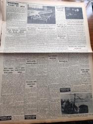 Vatan Gazetesi - 25 Mart 1955 - Medeni Bir Zaferimiz Yazan Ahmet Emin Yalman Köşe Yazısı - Mısır Aleyhimizde Bir Kampanya Açtı - Kuruçeşme Araba Vapuru Karaya Oturdu - Döviz Borçlarımız Hal Yoluna Girdi - Adnan Menderes Yaptığı Bir Gezintide Fevzi Lütfi Karaosmanoğlu İle Birlikte Fotoğraf - Karayolları Trafik Nizamnamesi Yürürlüğe Girdi - İran Prens Ali'nin Prensliği o Kabul Etmiyor - Kan Kanseri Tevlit Eden Virüs Tecrit Edildi - Hanımın Çiftliği Yazan Orhan Kemal Yazı Dizisi - Migros'un Umumî Heyet Toplantısı Yapıldı - İlk Deniz Otobüsü Caddebostan'ın Seyir Tecrübesi Yapıldı - Jules Verne'in Hatırası Anıldı - Geçmişte Bugün Oltu'nun Destanı - Gazeteci Ceyn Arden'in Maceraları Çizgi Roman - Hoş Memo Karikatür Çizen Al Capp - Şah İsmail Yazan Feridun Fazıl Tülbentçi Yazı Dizisi - Hacı Bey Zade Muhtar Bey Yazan Abdülbaki Gölpınarlı - Hergün Bir Yıldız John Ericsson - Sanat Aleminde Yazan Tunç Yalman - Kazanan Kaybediyor Yazan Graham Greene Yazı Dizisi - Galatasaray Fenerbahçe Maçı