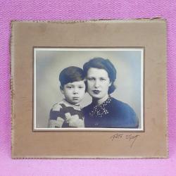 ANTİKA FOTO IŞIK ANNE VE ERKEK ÇOCUK TEMALI 3-4-941 ONNİK SİYAH BEYAZ FOTOĞRAF