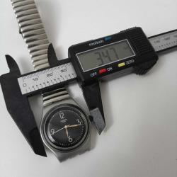 Swatch - Marka Kadın Kol Saati.Saatin Çalışmasında Sorun Yok Kordonun Değişmesi Lazım.