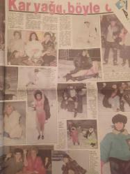 Hafta Sonu Haftalık Aktüalite Sinema Tiyatro Müzik ve Magazin Gazetesi - 8 Şubat 1991 - Sayı:6 - Meltem Doğanay - Ünlü şarkıcıyı genç sevgilisiyle bastık - Nilüfer Apaydın - Meltem Doğanay - Ertuğ Koruyan - Sedef Bozok - Mete Küçükberber - Sema Tekin - Tombul dansçıya İsrail'li koca! - Ayşe Tunalı'yı manen Atilla Saral ile yakaladık - 35'lik solistin 25'lik erkeği - Ayşe Tunalı - Atilla Saral - Futbolculara seksi markaj - Galatasaraylı Yusuf ile Fenerbahçeli K.Şenol arada kaldı - Hülya Süer - Hülya Sözer - Kar yağdı, böyle oldu - Nigar Uluerer - Aynur Aydan - Hülya Avşar - Sibel Barış - Her derde deva sarımsak - Lezbiyenliğini saklamayan şarkıcı - Nonoşluktan raporu - Olgan Erman - Sami Yılmaztürk - Belkıs Akkale - Ayşegül Akın - Niyet ve kısmet - Banu Alkan - Hülya Aksular - Melda Işıklar - Gülşah Dilek - Nil Burak - Serpil Çarmıklı - Filiz Ersürer - Sezer Soykan fotoğraf ve haberi - Tam Takım Gazete