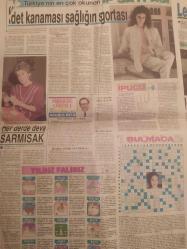 Hafta Sonu Haftalık Aktüalite Sinema Tiyatro Müzik ve Magazin Gazetesi - 8 Şubat 1991 - Sayı:6 - Meltem Doğanay - Ünlü şarkıcıyı genç sevgilisiyle bastık - Nilüfer Apaydın - Meltem Doğanay - Ertuğ Koruyan - Sedef Bozok - Mete Küçükberber - Sema Tekin - Tombul dansçıya İsrail'li koca! - Ayşe Tunalı'yı manen Atilla Saral ile yakaladık - 35'lik solistin 25'lik erkeği - Ayşe Tunalı - Atilla Saral - Futbolculara seksi markaj - Galatasaraylı Yusuf ile Fenerbahçeli K.Şenol arada kaldı - Hülya Süer - Hülya Sözer - Kar yağdı, böyle oldu - Nigar Uluerer - Aynur Aydan - Hülya Avşar - Sibel Barış - Her derde deva sarımsak - Lezbiyenliğini saklamayan şarkıcı - Nonoşluktan raporu - Olgan Erman - Sami Yılmaztürk - Belkıs Akkale - Ayşegül Akın - Niyet ve kısmet - Banu Alkan - Hülya Aksular - Melda Işıklar - Gülşah Dilek - Nil Burak - Serpil Çarmıklı - Filiz Ersürer - Sezer Soykan fotoğraf ve haberi - Tam Takım Gazete