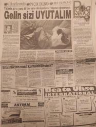 Hafta Sonu Extra Haftalık Aktüalite Sinema Tiyatro Müzik ve Magazin Gazetesi - 24 Temmuz 1992 - Sayı:30 - 2 yıldır sevişiyorlar - Adnan Kahveci - Alev Karaca - Füsun Kahveci - Hayrettin Karaca - Halit Çapın - Ali Naci Tuncer - Jak Kamhi - Seren Serengil - Murat Erdoğan - Uğur Dündar - Dilek Pamirtan - Dünya Dilek'i seyredecek - Gelin sizi uyutalım - Efe Özal'la az evcilik oynamadık - Hülya Işıl - Yaşar Alptekin - 2 yıldır sevişiyorlar - Feri Cansel'in hayatı film oluyor - Hülya Avşar - Mustafa Çağlar baltayı taşa vurdu - Tamer Taylan - Sibel Barış - Talat Bulut - Esin Afşar - Zeynep Uğur - Evlilik Köşesi - Gülay Önay - Muammer Sözübek - Dansöz Melike - Mustafa Sağlam - Mutlu Yuluğ - Julio İglesias seks perhizinde - Richard Gere - Kamuran Akkor - İbrahim Tatlıses - Derya Tuna - İdo Tatlıses - Spiker Rana oh ne ala! Rana Elik fotoğraf ve haberi - Tam Takım Gazete