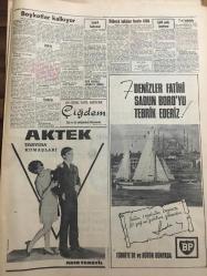 HÜRRİYET GAZETESİ 23 HAZİRAN 1968 YIL :21 SAYI :7239---7 Er Boğuldu ,5  er komada --Boykotlar kalkıyor : Antakya da bir turist öldürüldü ---Kan davası :İkisi çocuk 4 kişilik aileyi öldürdüler ---Annesinin böbreği takılan Hilton oteli  pastacısı altı  saat yaşadıktan sonra öldü ---İşgalciler rektör  Egeli ile evinde görüştüler ----Türkiye de içkili ilk polis  gazinosu  Adana da açıldı ---Alman koca  kıskandığı  30 yaşındaki eşini Türk işçisine öldürttü ---Kuzey Koreliler  Amerikan Casus Gemisini Batırdı ---Sarhoş olarak denize girip  boğulan İzmirli  kabzımal sun i  teneffüsle diriltildi ---New-York ta eski Roma alemleri yapılan lüks bir malikane basıldı ---Can satılacak --Kupa da karar günü ----Dünya rekorunu kıran üç zenci 10 cm fazla koştu ---Fenerbahçe Mümin ve Cenap ı takas yolu ile alacak ---1. Türkiye Bisiklet Turu Bugün Başlıyor --Karı koca ağaçtan düşerek öldü --