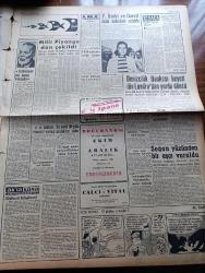 Vatan Gazetesi - 16 Ağustos 1958 - Yeni Ortadoğu Planı Yazanlar Ahmet Emin Yalman Köşe Yazısı - CHP'nin Cevabı Sert Olacak - İngiltere Yeni Kıbrıs Planını Tatbike Başladı - Eski Rus Başbakanı Nikolai Bulganin Sürüldü - Adnan Menderes Bakanlarla Görüştü - Kıbrıs Valisi Foot Doktor Fazıl Küçük ve Rauf Denktaş İle Görüştü - Takas Ve Kredili İthalat Kalkıyor - Türkiye Araplara Yardım Edecek - Kalpaklılar Samim Kocagöz'ün Romanı Yazı Dizisi - Büyükada Su Sıkıntısı Çekecek - Yakup Kadri Karaosmanoğlu Ve Bülent Ecevit İçin Takikat Açıldı - Oktay Akbal Köşe Yazısı - Emil Galip Sandalcı Köşe Yazısı - Denizcilik Bankası Heyeti Dün Londra'dan Yurda Döndü - Kalbimin Sahibi Yazan Nihal Yeğinobalı Yazı Dizisi - Burç Falı - Ev Kadın Moda - Avrupa Atletizm Şampiyonasının Hikayesi Yazan Cemal Saltık - Haftanın Maçı Fenerbahçe Karagümrük - 13 . İstanbul Enternasyonal Tenis Turnuvası - Öz Fatih Kulübü Kongresi - Türkiye Yüzme Birinciliği 4 Yeni Rekorlar Başladı - Rekor Kıran Yüzücü Semin Tengiz