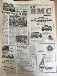 HÜRRİYET GAZETESİ 20 HAZİRAN 1968 YIL :21 SAYI :7236--Boykota Yüksek Denizcilik Okulu da Katıldı ---Edebiyatçıların Bütün İstekleri Kabul Edildi ---Sunay :İstanbul a gelince kısmetle gezeceğim  ,dedi ---İstanbul da dün 10 çocuk felci olayı tespit edildi ---Daha rahat olur diye babasının bölgesinde hırsızlık yapıyordu ----Libya ya yollayacağız  diye işçileri dolandıran bir şebeke yakalandı ---Romanyalı  bir karı-koca otomobilleriyle  kaçıp iltica  etti ---Otomatik bir  kalp masaj  aleti yapıldı ---Türk gencinin hasretine dayanamayan güzel Alman kızı soluğu İzmir de aldı  ---Selim Beşiktaş a vurdu ---Faruk Ilgaz :Kupalarımızı dörtlemeğe gideceğiz --Sistemlere paydos ---1. Türkiye Bisiklet Turuna 14 ekip katılıyor ---Beşiktaş Yusuf un  bonservisini veriyor ---Ordulu Mustafa ,Nazmi Uzun ve Aydın Demir den korksun ---Türkiye de 2 kadın genel müdür var ---Milli Kütüphane Genel Müdürü :M.Cumhur ---Bir Batında Üç Oğlan Doğurdu ---Tren biletlerine indirim yapıldı ---Zambia da ilk defa kar yağdı