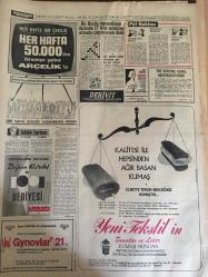 HÜRRİYET GAZETESİ  14 AĞUSTOS 1967 YIL :20 SAYI :6930---Bir otobüs tankerle çarpıştı ,18 ölü var ---Demirel :İpliklerini pazara çıkarınca  vaveyla kopacaktır ---Kadın Emniyet Müdürü iki kızına  judo  öğretti ----Emine ,kızının kötü yollara düşmesinden korkuyormuş ---Bir kadın dostunu öldürdü ---Kıbrıslı Türk Rum mayını ile parçalandı ---Kazo Bucaklar  Senatör  Hasan Oral ı öldürmek  için Ankara ya  fedai göndermiş ---Bir Hindu tapınağının  önünde 17  kişi ayaklar altında  çiğnenerek öldü ---Ulus Film  :1967-1698 Sinema Mevsimi için Amerika nın ----Altay :1 Manisa spor :0---Tenis Turnuvası Bugün Başlıyor --Bulgaristan  binicilerimiz 2 birincilik aldı ----BJK Balıkesir spor la  berabere kaldı :0-0--Altınordu 2-0 galip geldi ---Halk Türklerin Sanatkarı : Salih Uygun ---THY nın 115 Kişilik İlk Jet Uçağı Yarın Geliyor ---Emekli polis ,yaptırdığı okulun açılışını göremeden vefat etti ---