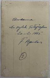 KOLTUKTA OTURAN VE BERE TAKAN ERKEK BEBEK FOTOĞRAFI ,20.02.1945- ORİJİNAL SİYAH & BEYAZ, 13X8cm EBADINDA - 1940'LAR, 1950'LER, 1960'LAR ve 1970'LER TÜRKİYE'SİNDEN NOSTALJİK DOĞUM GÜNÜ HEDİYESİ