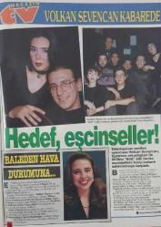 SABAH GAZETESİ-YENİ-TV GUİDE DERGİSİ-MODERN TV DERGİSİ-6 KASIM-12 KASIM-SAYI:42-1993-KAPAK-FOTOĞRAF-RÖPORTAJ-DAKIKASI DAKIKASINA TELEVIZYON PROGRAMLARI-HANGİ KANALDA HANGİ FİLMLER VAR-SİNEMA,MÜZİK ARKASI YARIN HABERLERI-KADIN İSTERSE-JACK NICHOLSON-JESSICA LANGE-MERAKLI  MELAHAT-EMRAH-DEMET AKALIN-İLLEDE ÇOCUKLAR-TOLGA GARİPOĞLU-HUGO-SAMRA SÖKMEN-HAYRİYE TAMGAZ-GÜNGÖR BAYRAK-LEYDİ GÜNGÖR POLIS OLUYOR-SALİH GÜNEY İDDALI-AL PACINO'NUN SON KIMLIĞI-PENELOPE ANN MILLER-BÜYÜK DÜŞÜNÜYOR-İPEK GÜMÜŞOĞLU-ERKAN CAN-ŞEVKET ALTUĞ-KAMURAN AKKOR-AYŞEN GRUDA-DOKUNULMAZLAR-KIZIM ELDEN GİDİYOR-SAVAŞ AY-AHMET VARDAR-AYKUT ORAY-YASEMİN BOZKURT-SAMİME SANAY-GENÇLER BEKLEYİN-NESLİHAN ACAR-İBRAHİM TATLISES-NAZAN ÇALIN-ÖZLEM NEBİOĞLU-TETİKÇİ'NİN GÜLLERİ-SONGÜL KARLI-BAMBİ BURÇİN-BURÇİN ORHON-DİZİLERİN BABALARI-SALLY SPECTRA-VANESSA İNZİVAYA ÇEKİLDİ-HEDEF EŞCİNSELLER-VOLKAN SEVENCAN-TEK KİŞİLİK ORKESTRA-ELMAN ALİYEV