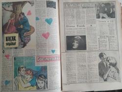 Pazar Haftalık Aktüalite Sinema Tiyatro Müzik ve Magazin Dergisi - 15 Ekim 1961 - Sayı:264 - Kadınlar Pansiyonu Çizgi Romanı - Şundan bundan - Falınız - Sorun Söyliyelim - Kibar Hırsız çizgi romanı - Yaşasın kılıbıklar partisi - Hitler Hollywood'ta - Ev işleri ve güzellik - Garip ama gerçek - Basın Toplantısı - Pazar fantazisi - Yalçın kaya - Yenilmez Yumruk Ben Bolt çizgi romanı - Kaçak Seyahat - Göle inen patika - Müzik Kulübü - Fecri Ebcioğlu - Diana Trask - Tesdüfün meşhur ettiği isim - Müzik bilmecesi - Hikaye - Gina Lollobrigida - Ümitsiz Yarınlar - Nur Erim - Tahrik edici sahneler - Asrın Matadoru - Şeytanın Elçisi - Maurice Limat - Bir haftada iki kilo verebilirsiniz - Zeynep Berk - Callas'ın annesi de sahnede - Çıkmazdaki Gençlik - Altın Keseleri - Çin oyunu - Erle Stanley Gardner - Genç Kız Kalbi ve Uçan Adam çizgi romanı - Ümitsiz yarınlar - Kaçak seyahat - Yaşasın Kılıbıklar Partisi - Perde Arkası - Üç Büyükler - Ne var ne yok fotoğraf ve haberi - Tam Takım Dergi