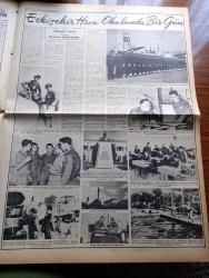 Vatan Gazetesi - 12 Ağustos 1953 - Malta Yolundan Röportaj 2 Yazan Ahmet Emin Yalman Köşe Yazısı - Büyük Britanya Akdeniz Filosu Komutanı Mountbatten Tatbikat Çok Başarılı Oldu Dedi- Grevler Fransa'yı Kapladı - Yunanistan'daki Depremde 200 Kişi Öldü - Seçimlerinde Mayıs'ta Yapılması Muhtemel - Mısır Rusya'dan Silah Alacağını Açıkladı - Dumlupınar Davasına Devam Ediliyor - Mareşal Tito Savaş Tehlikesinin Azaldığını Söyledi - Şerif Arzın Anadolu Ajansı Müdürü Oldu - İçimizdeki Şeytan Yazan Raymond Radiguet Yazı Dizisi - Amerikan Heyeti Ağrı Dağına Çıkıyor - Zeynep Kamil Doğumevi Başhekimi Doktor Fahri Atabey'e Takdirname Verildi - Kanada Seçimini Liberaller Kazandı - Türk İş Kongresi Dün Gece Sona Erdi - Tuna'dan Şimal Denizine 1953 Avrupası Yazan Burhan Arpad Yazı Dizisi - Yeni Bir Gün Doğacak Yazan Emmanuel Robles Yazı Dizisi - Oda Musikisi Yazan Fikri Çiçekoğlu - İstanbul Kapılarında Fethin Büyük Tarihi Romanı Yazan Feridun Fazıl Tülbentçi Yazı Dizisi - Eskişehir Hava Okulunda Bir Gün