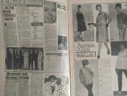 Pazar Haftalık Aktüalite Sinema Tiyatro Müzik ve Magazin Dergisi - 10 Eylül 1961- Sayı:259 - Kadınlar Pansiyonu çizgi romanı - Şundan bundan - Kibar Hırsız çizgi romanı - Susun Yahu Geliyoor - Taçlı Milyarder Evleniyor - Çıkmazdaki gençlik - Hilderondlın Ölümü - Mesut Olmak - Sahne aşkı çizgi romanı - Ne var ne yok - Müzik Kulübü - Fecri Ebcioğlu - Sonbahar Kış Modelleri - Zeynep Berk - Uaz doğu güzelleri - O şarkı - Lady Catterley'in aşığı - Fabiola'nın hakiki balayı - Çin oyunu - Biliyor musunuz? - Şeytanın Elçisi - Maurice Limat - Yenilmez yumruk ben bolt çizgi romanı - Güllerle gelen hediye - Eva Bartok - Mizah Köşesi - Genç Kız Kalbi ve Uçan Adam çizgi romanı - Beyaz perdede ne var ne yok - Hildebrandt'ın Mektubu - Susun yahu geliyor - Suzan Avcı - Tiyatro haberleri - Gazanfer Özcan - Leyla Sayar - Perde sahne fotoğraf ve haberi - Tam Takım Dergi