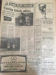 HÜRRİYET GAZETESİ 11 AĞUSTOS 1967 YIL :20 SAYI :6927---Mahrumiyet bölgesindeki subaylara yüzde 100 ödenek verilecek ---Vasiyeti üzerine cesedi ,Tıp fakültesine verildi ---Sahte pasaportla İsviçre ye gitmek isteyen  kadın Yeşilköy de yakalandı ---İki Belediye Reisinin adını açıklamayan Kürşat ,kabahat Alman yazarın  karısında diyor ---Yunanistan  ın kuvvetli adamı Papadopulos  Kıbrıs ta ---Demirel ,Samsun da Devlet ve milleti barıştırmak için dolaşıyoruz dedi ----Büyük bir  Bitnik Kafilesi Türkiye ye doğru  yola çıktı ---Demirel i sevenler derneği kuruldu ---Karışık zeytinyağının  suçlusu bulundu ,fakat açıklanamıyor ----Nijeryalı zenci ,otomobilleri  havaya kaldırıyor  ağaçları kökünden söküyor ----Vanilya kokulu adalar ---Dinamo :3 -Fenerbahçe :1 ---Fransız Bambuck Amerikalı atletleri geride bıraktı - ---Altay -Ülküspor  a 4-1 galip geldi ---Spor -Toto dan elde  edilen gelir  ,952 milyon lirayı geçti ---Kıymetli Sanatkar : Hasan Özçivi --- Dünyanın en garip bir pazarı Londra da ---