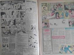 Pazar Haftalık Aktüalite Sinema Tiyatro Müzik ve Magazin Dergisi - 2 Nisan 1961 - Sayı:236 - Kadınlar Pansiyonu çizgi romanı - Şundan bundan - Bilmece bulmaca - Kibar Hırsız çizgi romanı - Gelsin de görsün - Nasıl zayıflamak? - İki çeşit iyilik - Estetik Ameliyatlar - Boyun ve Alın - Sevdiğimiz Erkek Uçarı mı? - Beyaz perdede ne var ne yok - Vivien Leigh - Roman Spring - Başbaşa - Ayhan Tekvar - Müzik Kulübü - Fecri Ebcioğlu - Saadet Yolu - Hawaka çizgi romanı - Boncuk, Vakvaka Kardeş, Miki Fare ve Tilki Amca ile Tavşan Kardeş çizgi romanı - Hakiki Zenginlik - Nasreddin Hoca ve Akılsız Hırsız - Define Adası - Buffalo Bill Çizgi Romanı - Hanımlarla Başbaşa - Zeynep Berk - Saç Bakımı - Altın Küre Balosu - Cürüm ve Ceza - Davetsiz Misafir - Beyaz Perde - İlk meşhur komikler - Çılgın Aşıklar - Cecil Saint Laurent - İki orduda döğüştüm - Napolyon karısını o da bir subayı arzuluyordu - Yenilmez Yumruk Ben Bolt - Meş'um Mektup - Çolpan İlhan - Sezer Sezin - Mualla Fırat - Tam Takım Dergi