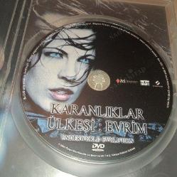 KARANLIKLAR ÜLKESİ EVRİM DVD FİLM