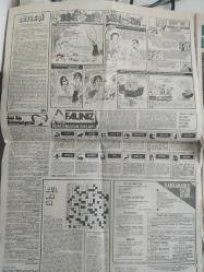 Şey Haftalık Magazin ve Siyasi Aktüalite Gazetesi - 17 Ağustos 1981 - Sayı:48 - Müjde Ar ile Tarık Akan'ın fotoğraflarına bakın ve siz karar verin - Önce dayak yedi sonra sevişti - Fahrettin Aslan - Emel Sayın - Sacit Aslan - Yüksel Uzel - Nebahat Çehre - Selma Güneri - Hümeyra - Emel Sayın - Selçuk Aslan - Nükhet Duru sevdalandı - Zeki Alasya'nın çekeceği var - Nükhet Duru - Sezen Aksu - Gülistan Okan - Can İmer - Ayşe Mine - Mesut Mertcan istifaya yol açan neden - Talat Bulut sinema uğruna hamallık yapıyor - Bizim Pam ve Baby - Gülşen Bubikoğlu gerçeği kendi ağzından söyledi - Ayten Alpman - Perran Kutman - Koral Sarıtaş - Lale Belkıs - Seçil Heper - Gökben'in kayınpederi öldü - Meral Zeren 10 bin liraya fıstıkçıya gitti - Türkan Şoray - Nazan Şoray - Son Umut Amerika'da fotoğraf ve haberi - Gazete tam değildir sadece 10 sayfası mevcuttur