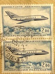 Fransa Pulu - France Stamp - Mektup Zarfından Kesilmiş  / Postadan Geçmiş İkili Pul Filateli - Damgalı - UÇAK TEMALI FRANSIZ PULU , 2.00 PARA - YABANCI PULLAR - NOSTALJİK DOĞUM GÜNÜ HEDİYESİ