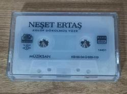 NEŞET ERTAŞ-ZÜLÜF DÖKÜLMÜŞ YÜZE