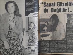 Ses Haftalık Aktüalite Sinema Tiyatro Müzik ve Magazin Dergisi - 17 Mart 1973 - Sayı:12 - Emel Sayın - Füsun Önal - Esin Engin - İrfan Ünal - Türker İnanoğlu - Haçuni Hakkı - Hulki Saner - Yabancıya evet, yerli sanatçıya hayır - Rita Pavone - Hülya Koçyiğit - Fatma Girik de konuştu - ''Sanat Güzellik de Değildir!'' - Ediz Hun - Berna Hun - Fatma Belgen - Gemlik'te bayram - Zeynep Aksu - Pond's Krem Reklamı - Ses Sanatçısı Emel Sayın fiyatının yükseltti Film yıldızı Emel Sayın fiyatını indirdi - Mehmet Erduran - Ahmet Söğüt - Şenay Yüksel - Şükrü Kırım - Tamer Yiğit - Safiye Kürleyen - Nahide Kürleyen - Şans Kervanı Ünlü Yıldızlar Eliyle 500 liralar dağıtmaya devam ediyor - Yedi gün yedi gece - Yıldızınız diyor ki - Seyyal Taner - Demir Karahan - Serdar Gökhan - Orhan Elmas - Persil deterjan reklamı - Hülya Darcan dedikoduları yalanladı: ''Sinemayı bırakmıyorum'' - Gülriz Sururi - Engin Cezzar Tiyatrosu 10 yaşında - Marlon Brando'nun ''Baba''sı ve Judy Garland'ın kızı - Tam Takım Dergi