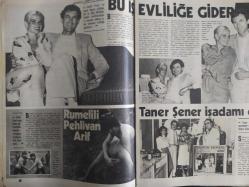 Ses Haftalık Aktüalite Sinema Tiyatro Müzik ve Magazin Dergisi - 25 Temmuz 1981- Sayı:30 - Bizim Mitch gerçekte de akıllıymış doğrusu - Leigh Mc Closkey - Özgürlüğü seçtiler - Suna Yıldızoğlu neden soyunduğunu ve yasak aşkını anlatıyor - Kadir İnanır ''Kadınsız bir dünya düşünemiyorum'' - John Travolta mı - James Dean mi? - Müjdat Gezen - Tursil deterjan reklamı - Gökhan Güney - Banu Alkan - Gülgen Bengü - Gönül Yazar - Vural Ögeer - Arif Şentürk - Taner Şener işadamı oldu - Sevda Karaca - Adnan Şenses - Hayal Mahkumları - Regina'nın ağzından köpükler çıkıyordu - 45 milyondan biri - Kaderin Cilvesi - Emine Mine - Füsun Önal'ı görenler çatır çatır çatlasın - Şakir Öner - Ajda Pekkan'ın itirafları - Karar günleri - ''Kibar Robot'' a evlilik yaramadı - Yalnız Gözlerin İçin çizgi romanı - Mini Bulmaca - Sibel Kaan - Huysuz Virjin - Şemsi İnkaya - Ahmet Üstel - Okan Öner - Taner Olcay - İbrahim Alben - Nisan Bener - Dinarsu halı reklamı - Dergi tam değildir sadece 44 sayfası mevcuttur