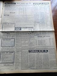 Vatan Gazetesi - 18 Ocak 1956 - Ahmet Emin Yalman Köşe Yazısı - Türkiye Amerika Arasında İktisadi Görüşme Başlıyor -  Milli Güreş Antrenörü Yaşar Doğu Dün Gece Geldi - Yunanistan Oktay Engin Davasını 6 7 Eylül Hadiselerine Karşı Bir Koz Olarak Kullanıyor - Bir Hac İşleri Dairesi Kurulması Teklif Edildi - Sosyalist Mollet'nin Yeni Fransız Kabinesini Kurması Mümkün - Fırtınalı Gece Yazan Orhan Kemal Yazı Dizisi - Çayhane Piyesi 145 Defa Temsil edilecek - Migros Türk Fiyat Listesi - Geçmişte Bugün Sadullah Paşanın İntiharı Yazan Feridun Fazıl Tülbentçi Yazı Dizisi - Assuan Yıldızı Türkiye'ye Askeri Malzeme Getiriyor - Anna Mangani Neden Broadway'e Gitmemiş - Palazza Pitti Orkestrası Konserleri 1  Yazan Fikri Çiçekoğlu - Ankara İstanbul Radyosu Programı - Bulmaca - Ordu Takımı İle Galatasaray Bugün Karşılaşıyor - İtalya Kış Olimpiyatlarına Hazırlanıyor - Mithatpaşa Stadında Portatif Tribün Hazırlıkları Başladı - Silahlı Kuvvetler Kayak Şampiyonası - Nevin Aypar Puro Tuvalet Sabunu Reklamı