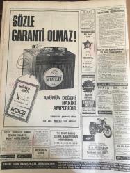HÜRRİYET GAZETESİ 29 NİSAN 1967 YIL :19 SAYI :6823---Huduttaki silahlı çatışmada bir Türk ile 4 Yunanlı öldü ---CHP Kurultayı Kavga ve Gürültü ile Başladı --Pavlos :Karanlık günler  geçiren Yunanistan ,çukura itilmektedir dedi ---İnönü 8 leri sert bir dille  suçladı ---Kurultay  önceden  tahmini ettiğimiz gibi  tertiplenmiş ---Türk -Pakistan görüşmeleri Demirel ve Eyüp arasında yapılıyor ---Emekliye sevk edilen bin başı hakime  :Maaşım azaldı  nafakamı indirin  dedi ---Gülhane Parkında Lastik Tekerlekli Tramvay Çalışacak ---Yeni Amsterdam Hava Alanı Denizden 4 Metre Aşağıda ---Fenerbahçe -Hacettepe karşılaşıyor ----K.Yaka ve İzmirspor  yarın ki kader  maçı için  kampa girdi ---Beykoz -Adanaspor B.Sporu -Zonguldak  oynuyor ---Modacı Sylvıe  Vartan  ---Çıplak Ayaklı Şarkıcı :Sandie Shaw ---Bir ilçe yasak bölge ilan edildi --Albay Papadopulos  darbeden önce  kralın haberdar edilmediğini resmen açıkladı ----Bir Tombalacı ,Haraç Vermeyen Arkadaşını Bıçakla Öldürdü ---