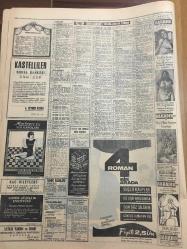 HÜRRİYET GAZETESİ 1 ŞUBAT 1967 YIL :19 SAYI :6739--Marcia ile kocasının cesetleri kar altında bulundu ---AP Grubunda Çıkan Kavga da Tablalar Uçtu ---Van Gölü Ekspresi Yolda Kaldı ---Demirel ,halkı  kırtasiyecilikle  savaşa çağırdı ---İşleri Müdürlüğüne .25 Ocak 1967 tarih ve ----Haznedardaki  kanlı  soygunda  genç benzinciyi  öldürdüler ---Fenerbahçe  yarım adasının imar planı  tasdik edildi ---Kan kanserini tedavi etmek mümkün olacak ---Türkiye -İspanya ile Karşılaşıyor ---Sarıyer i yenen Mersinliler  Krallar Gibi Karşılandı ---AP Grubunda Komünistlerin Paris ten idare edildiği açıklandı ---Luigi nin intiharı ,gelecek festivallere  gölge düşürdü ---Birinci olan İva Zanichi esmer güzeli bir İtalyan dilberi ---13 Maçı Bilenler 8 Bin Lira Alacak ---Bir Yunan Şilebi Antalya Sahilleri  açığında battı ---
