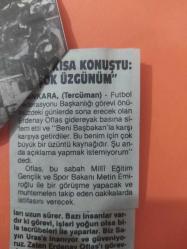 6 Aralık 1986 - Tercüman Gazetesi - Bakan Emiroğlu ''teklif'' etti - Ve Uras ''Evet'' dedi - ''Beni Başbakan'la karşı karşıya getirdiler'' diyen Oflas kısa konuştu: ''Çok Üzgünüm'' - Gazete tam değil kupürüdür - 13x24cm ebatındadır..