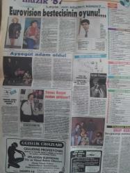 Hafta Sonu Ekstra Haftalık Aktüalite Sinema Tiyatro Müzik ve Magazin Gazetesi - 3 Nisan 1987 - Sayı:14 - Sibel Can - Tarık Minkari - Sibel'e tapan profesör - Ergon Mengi - Vehbi Koç - Suat Meserretçi - Ender Mermerci - Bedia Muvahhit - Cem Ateş - Zeynep Durusel - Mualla Ateş - Feyyaz Tokar - İhsan Bozdemir - Erdoğan Dikmen - Hülya Süer - Sevtap Parman-  Akın Uğurlu - Melike Hasefe - Nedret Taciroğlu - Hülya Aşık - Sibel Vatandost - Deniz Kurbanzade - Ayşen Süzer - Gürdal Aslan - Hülya Erden - İnci Gazioğlu - Nurşen Ayral - Müzeyyen Selgur - Filiz Erdem - Yetkin Sarsılmaz - Ümit Ataman - Kim, nerede, nasıl? - Nurten Sayılı - Nilüfer Erköse - Yavuz Özışık neden gülüyor? - Ayşegül Aldinç - Aysel Gürel - Ülkü Aker - Seyyal Taner - Ahmet Tuğsuz - Zeki Müren - Erol Atar - Gencay Gürün - Yıldırım Mayruk'un şaheserlerini sanatçılar giyemeyecek fotoğraf ve haberi - Tam Takım Gazete