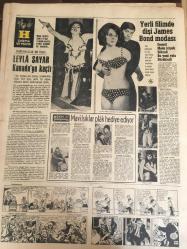 HÜRRİYET GAZETESİ 21 OCAK 1967 YIL :19 SAYI :6728--Rauf Denktaş Türkiye yi itham ediyor ----Belçika da esrar satan 4 Türk işçisi tevkif edildi----Hızlı gelen soğuk hava yavaş yavaş  gidiyor ---Mülkiye müfettişleri ve  savcılık dün Nasır 'ların  ifadesini aldı ---Mahsur kalan  teknisyenlerin  maaşı 300 lira ---Belediye  personelinin avans işi için bir heyet Ankara ya  gidiyor ---Kanada Polisi ,din  adamlarının sakladığı 55 çocuğu arıyor --Takımımız  dün çalıştı --Fenerbahçeli futbolcular halter  çalışmasına başladı ---Göztepe bu sene şampiyon olamazsa  bir daha  olamaz ---İkinci Lig de Toto ya dahil 3 maç bugün oynanıyor ----Minik basketbolcular  için  sınıfta  kalmak  problemi yok ---Basketbol da Galatasaray Fenerbahçe Karşılaşacak ----Leyla Sayar Kanada ya kaçtı ---Yerli Filmde dişi James Bond Modası ---Bir Amerikan Firması Türkiye den  Boyacı Sandığı Almak İstiyor ---10. Doğumda  hasta olan kadın  kızakla  52 kilometre de ki  Bitlis e  naklediliyor ---