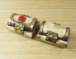 EsKi DEVE KEMİĞİ kÜçÜk KUTULAR.....2 Adet