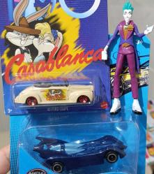 Hot wheels bugs bunny görsel desenli klasik mini model Metal araba. Batman yarasa adam Batmobil Joker figür oyuncak set koleksiyon dekor tasarım hediye vintage retro aksesuar süs nostalji diorama minyatür