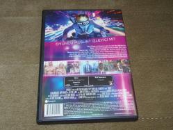 OYUN - NERVE -  SIFIR AYARINDA ÇOK TEMİZ DVD FİLMDİR