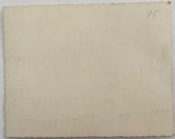 PAPYON TAKIP ANNE VE BABASIYLA POZ VEREN2-3 YAŞLARINDA ERKEK ÇOCUK FOTOĞRAFI, ORİJİNAL SİYAH & BEYAZ, 9X7 EBADINDA - 1940'LAR, 1950'LER, 1960'LAR ve 1970'LER TÜRKİYE'SİNDEN NOSTALJİK DOĞUM GÜNÜ HEDİYESİ