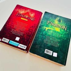 Kleopatra - Firavun 2 Cilt Takım [Nil Kraliçesi'nin Erotik Büyüleyici ve Çarpıcı Öyküsü, Sürgünden Ölüm Tahtına Dönüş]