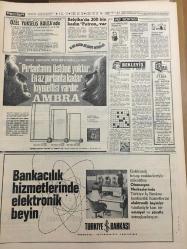 HÜRRİYET GAZETESİ 29 MAYIS 1968 YIL :21 SAYI :7214--Atom denizaltısı 91 kişi ile  Atlantik te kayboldu --De Gaulle iktidarı tehlikede ---Canan Ateş ,gece yarısı denizden  çıkıp ıslak ıslak şarkı söylüyor ---Partilerin ağır  topları atışa devam ediyor---Haraç alamayan Hakimo ,kaçırdığı şahsın gözünü oyup boynunu vurdu ---İstanbul un 515 .Fetih Yıldönümü Kutlanıyor ---Belçika da 300 bin kadın  patron var ---Benfica M.United ---Galatasaray kampında  sıkı yönetim ---İkinci devre klasmanında Vefa lig üçüncüsü oldu ---Beşiktaşlılar ,Yusuf için 500 bin lira istedi ---Fenerbahçe kampa girdi AEK in gözü kupada ---Faruk a 200 bin lira vaadedilince  Sami ben de 150 bin isterim dedi ---Tuzla da Bayramoğlu Oteli de emrinizde --İki öğrenci arasındaki  şaka cinayetle bitti ---Ankara da evleri sel bastı --