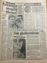 HÜRRİYET GAZETESİ 6 EKİM 1968 YIL :21 SAYI :7344--Dört Polis Adam Soydu --Fransa ya büyük ölçüde işçi göndermek istiyoruz ---Üzerine gaz döken genç kadın  cayır cayır yandı  ---Salla okyanusları aşan ünlü bir deniz kurdu Atlantik te kayboldu ---İnönü NATO da kalmalıyız dedi ---Her ülkenin ikiden fazla çocuk yapmayı  yasaklaması istendi ---Gegiç :Hedefimiz nakavt etmek ---İstanbulspor ilk galibiyetini PTT den aldı :2-1--Fenerbahçe Başkent te D.Spor la Buluşuyor ---Rumen Milli Takımının Ünlü Voleybolcusu Analu 17 Yaşında ----Gençlerbirliği sahadan bir puan alarak ayrıldı :1-1---Milli Takım Adayları Belli Oldu ---Erten : Üniversite Reform Teklifini Hükümet Bekliyor ---Ekim sonuna kadar derslere girmeyenler sınıfta kalacak----Salla Okyanusları aşan ünlü bir deniz kurdu Atlantik te  kayboldu --
