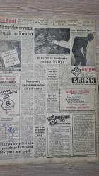SON SAAT GAZETESİ -- 5 EKİM 1966 -- YILDIZ KENTER VE EKREM BORA' NIN BAŞROL OYNADIĞI 'PEMBE KADIN 'VİZYONA GİRDİ -- CÜNEYT ARKIN VE SELDA ALKOR' UN BAŞ ROLÜNÜ PAYLAŞTIĞI FİLM ' YAKUT GÖZLÜ KADIN' YUSUF SEZGİN, NURLAN SAN ,  İNTİKAM YEMİNİ -- AYFER FERAY , FATİHİN FEDAİSİ -- BUGÜN ALİSAMİYEN DE BÜYÜK BİR MAÇ OYNANDI BEŞİKTAŞ 1, HOL.AJAX 2 -- FENERBAHÇE BUGÜN VARNA DA OYNUYOR -- TALAT TUNÇALP BASIN TOPLANTISI YAPTI -- BİBERONLA BESLENEN SAZAN BALIĞI -- İRAN ŞAHI MUHAMMED RIZA PEHLEVİ GELECEK YIL TAÇ GİYECEK -- TARIK BİNAT BİZİM İSTANBUL -- ALMUS BARAJI İŞLETMEYE AÇILDI -- SABİHA KARGI --