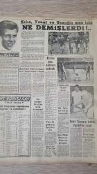 SON SAAT GAZETESİ -- 5 EKİM 1966 -- YILDIZ KENTER VE EKREM BORA' NIN BAŞROL OYNADIĞI 'PEMBE KADIN 'VİZYONA GİRDİ -- CÜNEYT ARKIN VE SELDA ALKOR' UN BAŞ ROLÜNÜ PAYLAŞTIĞI FİLM ' YAKUT GÖZLÜ KADIN' YUSUF SEZGİN, NURLAN SAN ,  İNTİKAM YEMİNİ -- AYFER FERAY , FATİHİN FEDAİSİ -- BUGÜN ALİSAMİYEN DE BÜYÜK BİR MAÇ OYNANDI BEŞİKTAŞ 1, HOL.AJAX 2 -- FENERBAHÇE BUGÜN VARNA DA OYNUYOR -- TALAT TUNÇALP BASIN TOPLANTISI YAPTI -- BİBERONLA BESLENEN SAZAN BALIĞI -- İRAN ŞAHI MUHAMMED RIZA PEHLEVİ GELECEK YIL TAÇ GİYECEK -- TARIK BİNAT BİZİM İSTANBUL -- ALMUS BARAJI İŞLETMEYE AÇILDI -- SABİHA KARGI --