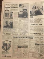 HÜRRİYET GAZETESİ 30 KASIM 1965 YIL :18 SAYI :6318---Türkiye ,Hürriyetçi ülkeler yanındadır --Soygundan illallah diyen  Silvanlılar yürüyüş yaptı ---Ortaokul talebesi genç kız zenci sevgilisine kavuştu  ---Pendik te motor battı ---Bankaya giren soyguncu ,pul kasasını soydu ---Sevim Çağlayan ,boşandığı kocası Yılmaz a Adliye de bağırdı :Yıkıl karşımdan ---Amerika ya gitmek için kaçak olarak şilebe binen gençlerin seyahati İspanya da sona erdi ---Mısırlı kaptan ,her hava patlayışında İzmir e düşüyor ---Ahşap binalar oda oda kiraya verilmeyecek ---Hapisaneye  helikopter indirme işi suya düştü ---İzmir de  sinemalar --Hold ,İzm.Sporla Anlaşıyor---Fenerbahçe ve Galatasaray ın maç hazırlığı bu sabah başlıyor ---Boğaziçi Basketbol Turnuvası ---Pendik te motor battı ---Yıldızlar arasında dizkapağı yarışı başladı --Kıbrıs konusunda CHP hükümete yardımcı olacak --Demirel ,Ek Dış Yardım Almıyoruz Dedi ---Bir THY uçağı daha pistte arızalandı --
