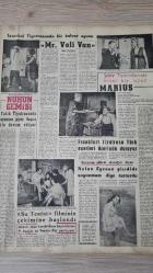 SON SAAT GAZETESİ --  25 EKİM 1966 -- NALAN EGESAN ŞİMDİDE SOYUNMAM DİYE TUTTURDU -NEZAHAT TANYERİ HÜSEYİN KEMAL GÜRMEN -- SAİME BEKBAY , ORHAN ALKAN , MUZAFFER HEPGÜLER - NUHUN GEMİSİ , BİLKAY TEKBAN , MÜFİT KİPER , FUNDA POSTAER  ÖZDEMİR HAN , CENGİZ KESKİNKILIÇ , SUPHİ TEKNİKER , BEDİA MUVAHHİT -- CLAUDİA CARDİNALE MESLEK HAYATINDA 8. YILINI KUTLADI --  YEMEN HALKININ AYAKLANMAK ÜZERE OLDUĞU BİLDİRİLDİ -- MANİLA DA BAŞKAN JOHNSON ALEYHİNDE GÖSTERİ YAPILDI - TURGAY ŞEREN DİVAN HEYETİNE ÇIKIYOR -- FENERBAHÇE ROMEN UTA İLE KARŞILAŞIYOR -- TARIK BİNAT , SANAYİCİLER BİRLİĞİ -- SUSUZ YAZIN ULVİ DOĞANI TEVFİK EDİLDİ -- DOLMABAHÇE SAHİLİNDE KADIN CESETİ BULUNDU -- LEBİT YURDOĞLU , DR. İBRAHİM ÖKTEM , BÜLENT ECEVİT -- BAŞKAN JOHNSON 'UN KALDIĞI OTEL ÖNÜNDE KANLI HADİSE -- DÜZCE CİNAYETİNİN FAİLLERİ BUGÜN ADLİYEDE ARANDI ..