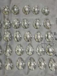 18367-1940 LI YILLAR ŞEFFAF KRİSTAL PİRAMİT AVİZE TAŞI **YÜKSEKLİK 5,2 CM ENİ 3,3 CM **ADET FİYATIDIR**