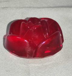 18371-KIRMIZI RENK KRİSTAL MURANO CAM GÜL OBJE**ÇAPI 4.7 CM YÜKSEKLİK 2,8 CM DELİK ÇAPI 1,1 CM**ADET FİYATIDIR**