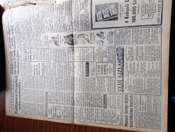 Ulus Gazetesi - 15 Nisan 1956 - Yorgun Menderes Yazan Hüseyin Cahit Yalçın Köşe Yazısı - Hürriyet Partisi Bir Tebliğ Yayınladı - Adnan Menderes'in Çok Partili Rejime Tahammülü Kalmamıştır - Grekoromen Güreşleri Macarlarla 4 4 Berabere Kaldık - Galatasaray Brezilya Maçında Kavga - Monaco Sarayı Prens Rainier İle Grace Kelly Düğün Hazırlıklarına Başladı - Adliye Bakanı Hüseyin Avni Göktürk'ün Adliyede Tetkikleri - Kalkınma Törenleri Münasebetiyle Yazan Yakup Kadri Karaosmanoğlu Köşe Yazısı - Yeni Mezun 57 Yedek Subay Kore'ye Gidiyor - Kavaklıdere Tatlı Sert Şarabı - Birleşmiş Milletler Genel Sekreteri Hammadskjold Dün Kahire'den Gazze'ye Gitti - Osmaniye'de Üç Aydır Tapu Memuru Yok - Fransa Suriye'yi Protesto Ediyor - Silviya Sevimli Model Çizgi Roman - Baykara Altın Küre Çizgi Roman - İspanya'da Grev Yapan Elli Bin İşçinin İşlerine Son Veriliyor - Itır Kundura Mağazası - Vitapress Kombine Meyve Sıkma Makinesi - Me Ka Bebe Ve Küçükler Pazarı - Türk Hava Kurumu Paraşüt Kulesinde Atlayış